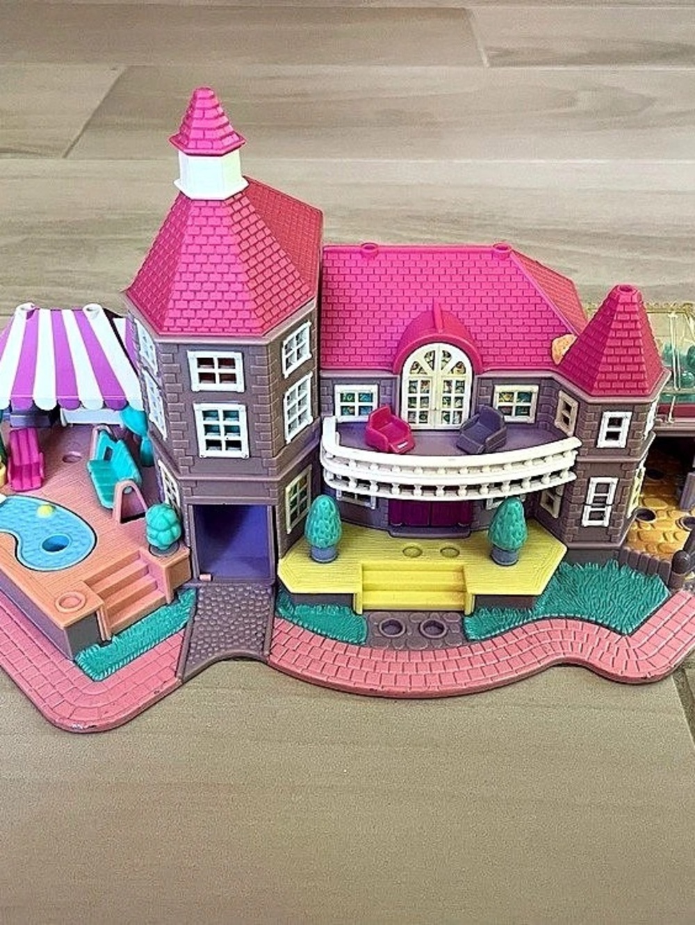 Polly Pocket Magical Mansion (1994)